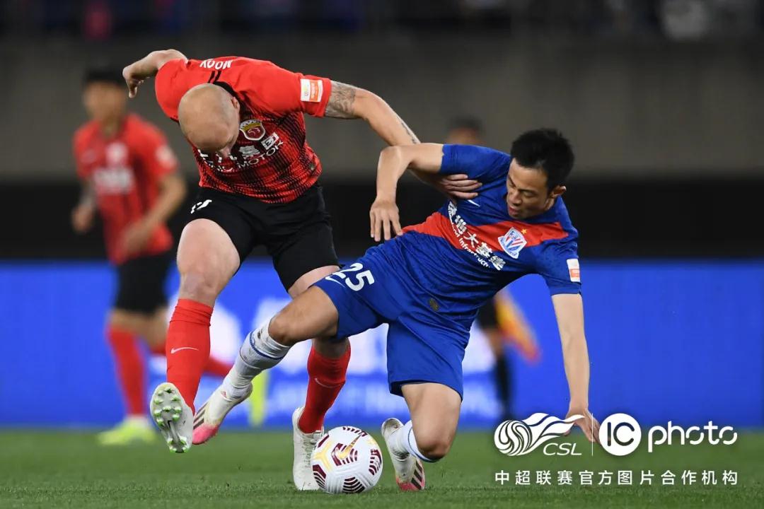 نتيجة مباراة ليفربول اليوم مباشر – تحديثات حية وأهداف