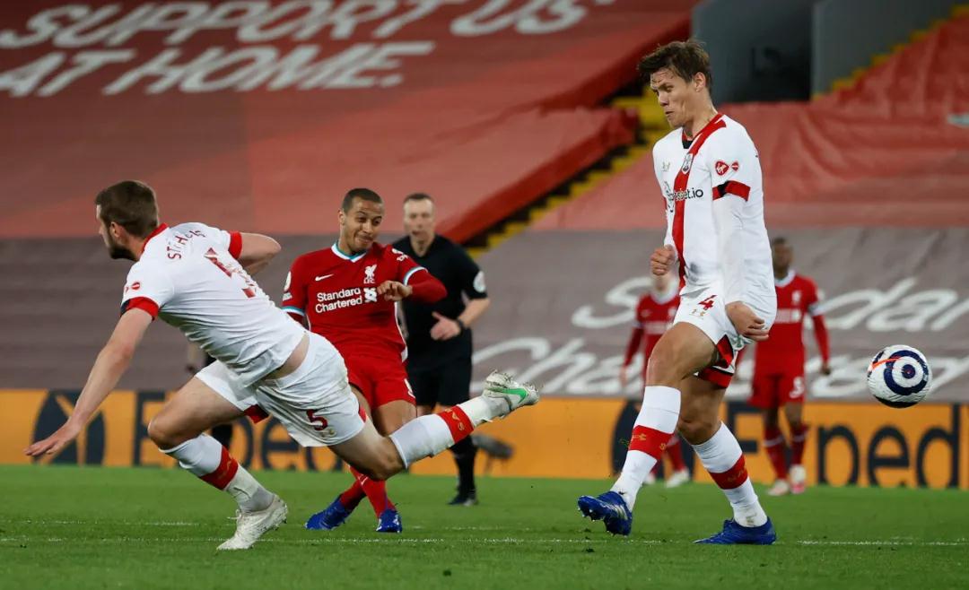 ترتيب دوري ابطال اوروبا للسيدات 2025توقعات وتحليل شامل